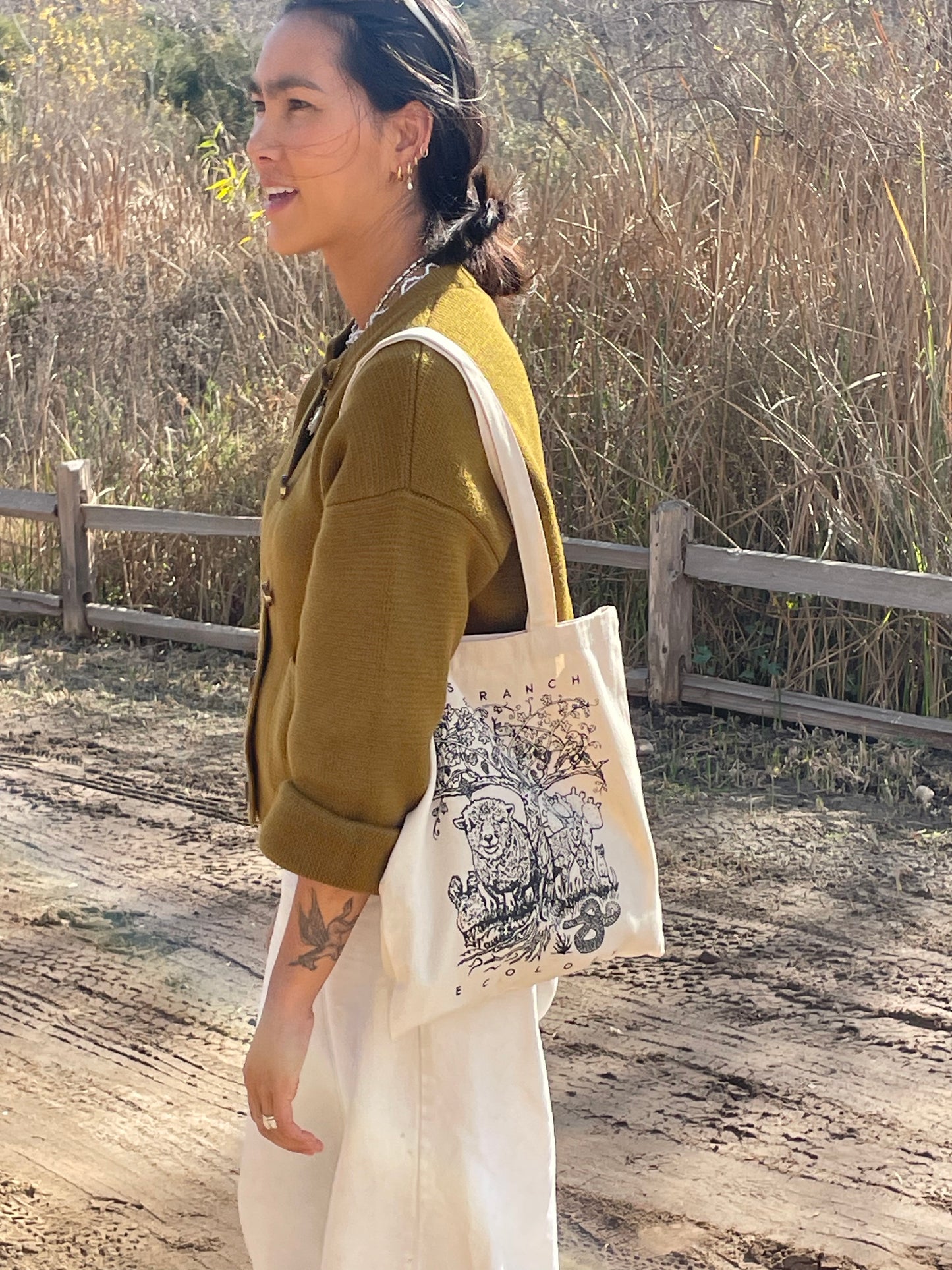 LOST RANCH ECOLOGY TOTE
